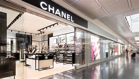 chanel kontakt e mail